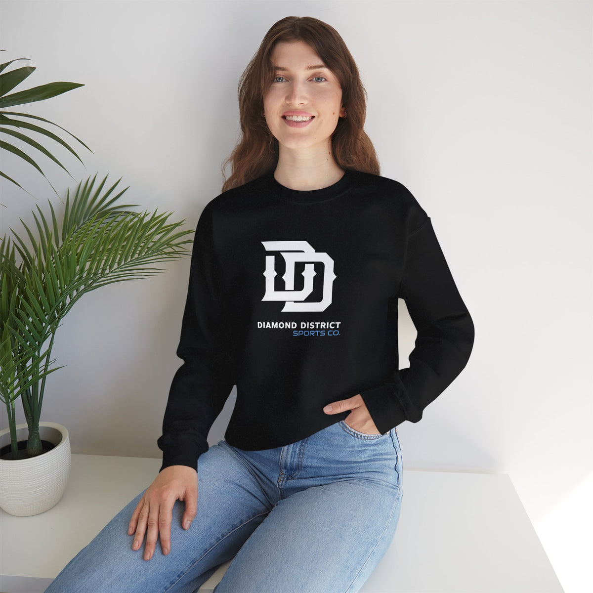Women's Basic Crewneck Sweatshirt