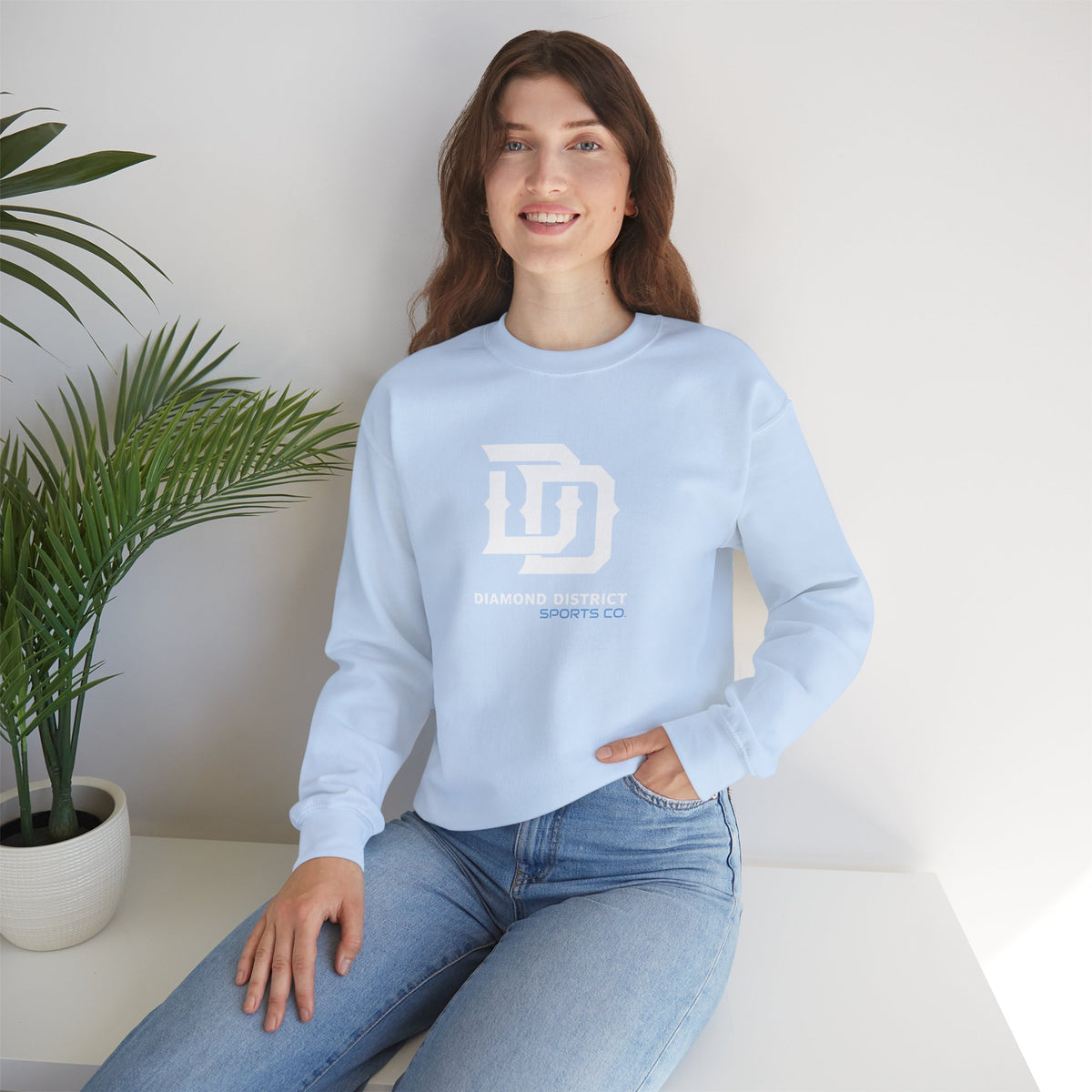 Women's Basic Crewneck Sweatshirt